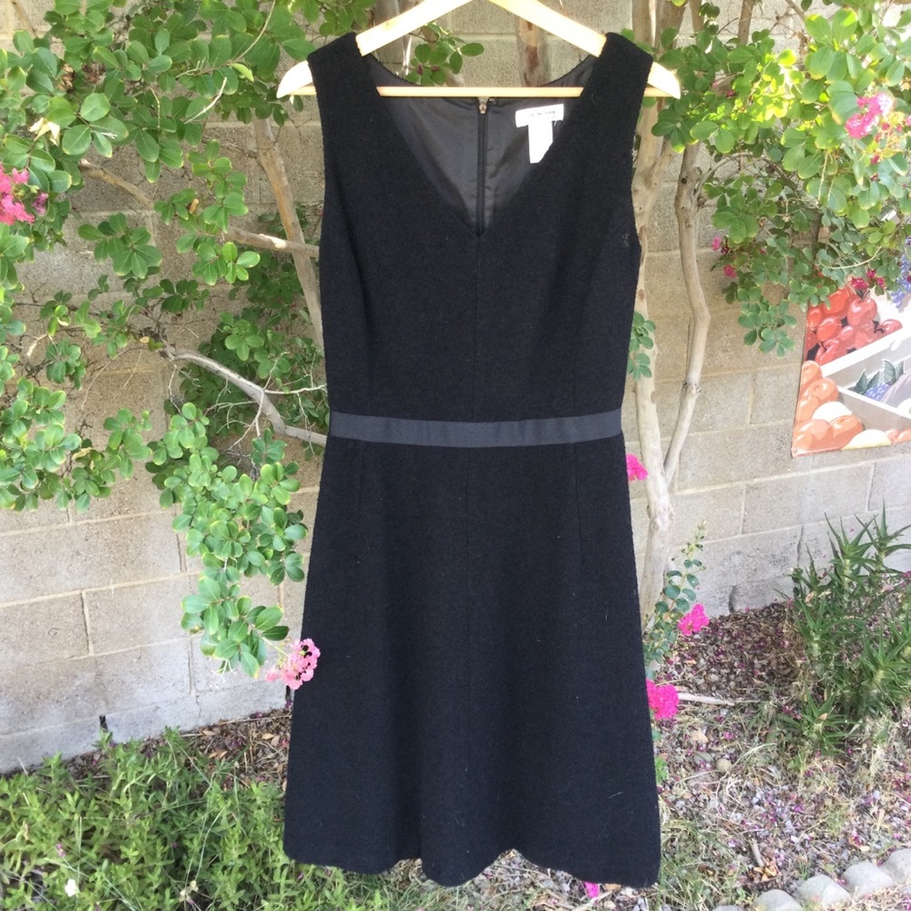 Perfect LBD W/ Ribbon Accent